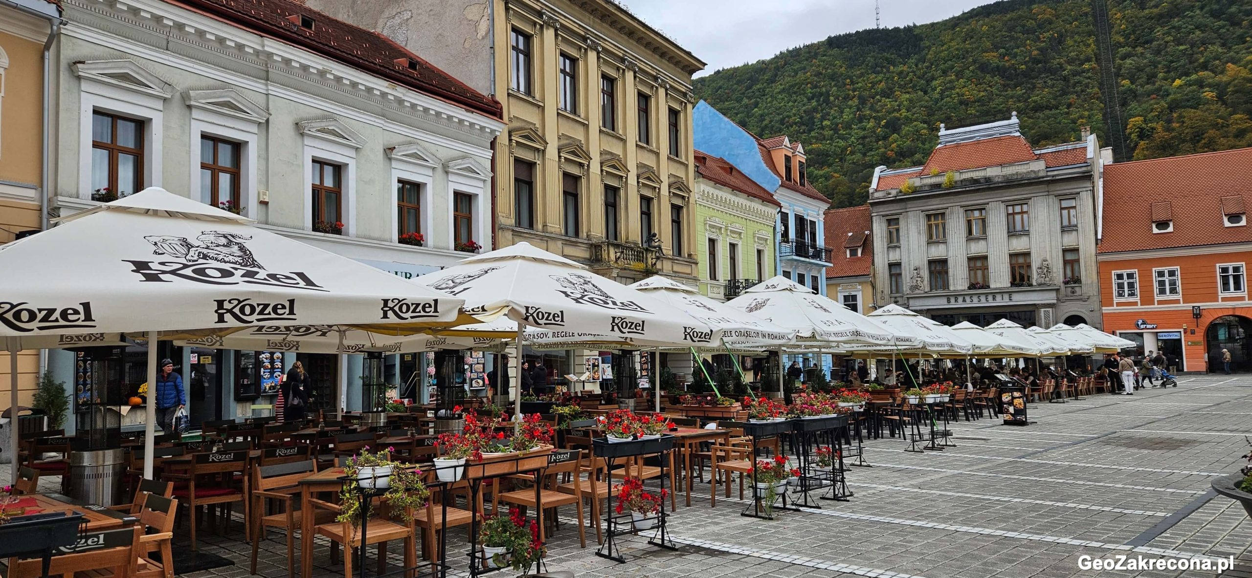 Zamek Draculi, Zamek Peles i Braszów